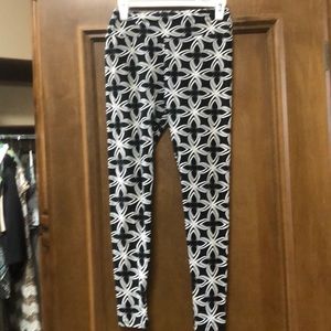 Lu la toe leggings NWOT